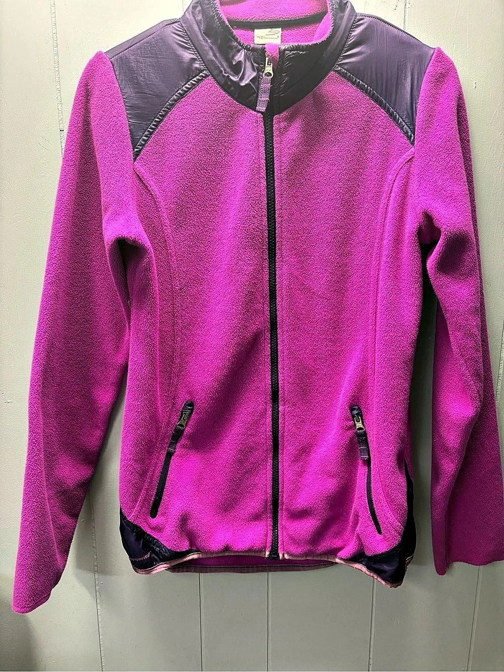 Champion Fleece Jacket in Pink & Purple Size XL (14-16)